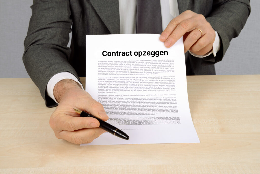 Contract opzeggen